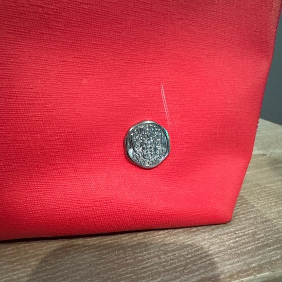 Vince Camuto Red pink Tote Bag with Sleek Design - Picture 2 of 6